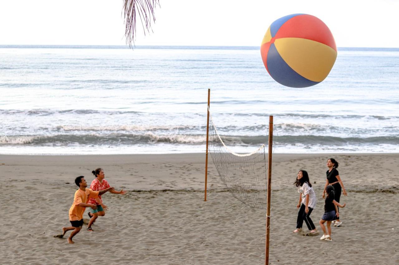 Отель La Playita Lalawigan Экстерьер фото
